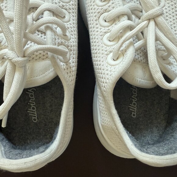Allbirds Women’s Tree Runners Sneakers – White – Size 8 - Picture 4 of 5